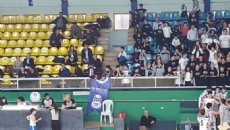 ŞAMPİYON YİNE TEKSEN