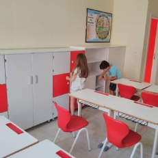1st graders played game about English alphabet and numbers