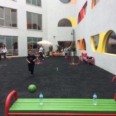 Kart Eşleştirme - Hulohop Atma - Topla Şişe Vurma