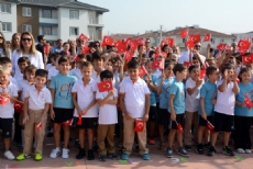 TEKSEN KOLEJİ YENİ EĞİTİM-ÖĞRETİM YILINA RENGARENK BAŞLADI