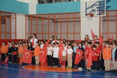 TEKSEN KOLEJİ 29 EKİM CUMHURİYET BAYRAMI’NI COŞKUYLA KUTLADI