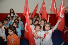 TEKSEN KOLEJİ 29 EKİM CUMHURİYET BAYRAMI’NI COŞKUYLA KUTLADI