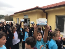 HAYVANLARI ÇOK SEVİYORUZ